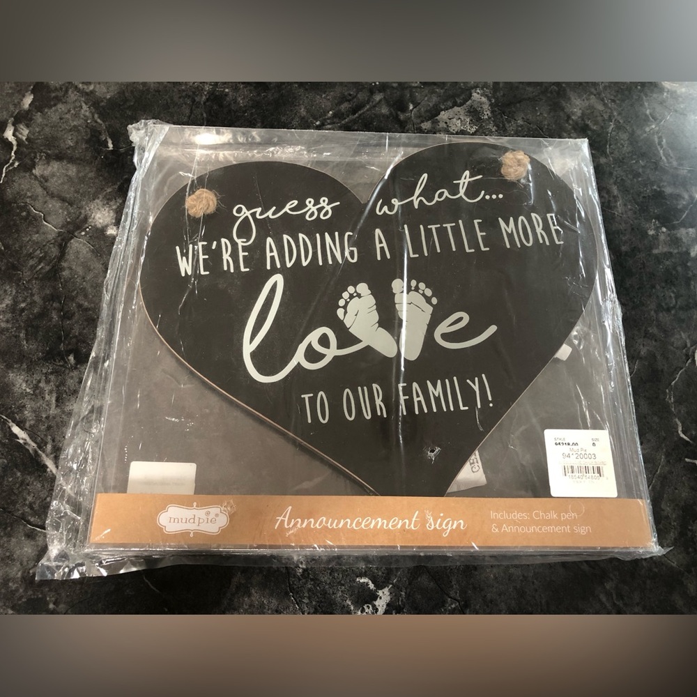 Mud Pie baby Announcement Sign